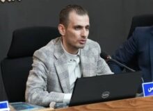 رحمتی: ویزای جهانی لیورپول نیاید در یک تورنمنت شرکت می‌کنیم/ پوست‌اندازی هزینه دارد