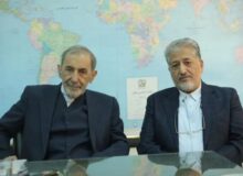 ولایتی حکم ریاست دانشگاه آزاد را ابلاغ کرد