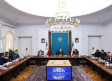 پزشکیان: موانع تولید و صنعت را با حضور فعال تولیدکنندگان برطرف می‌کنیم