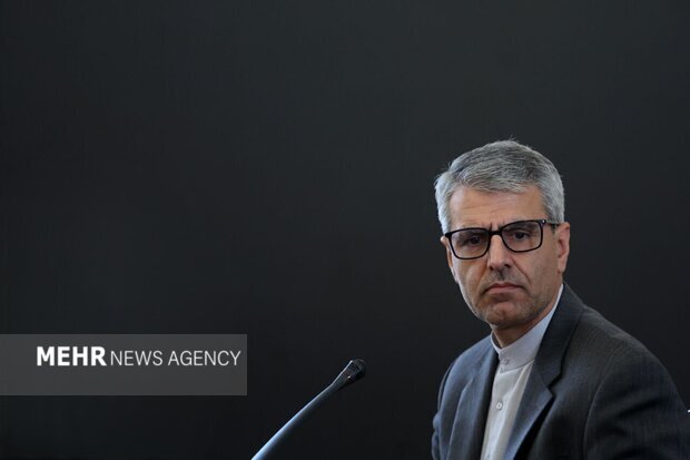 بقایی: آمریکاییها حق صحبت به زبان «باید» با ایران را ندارند
